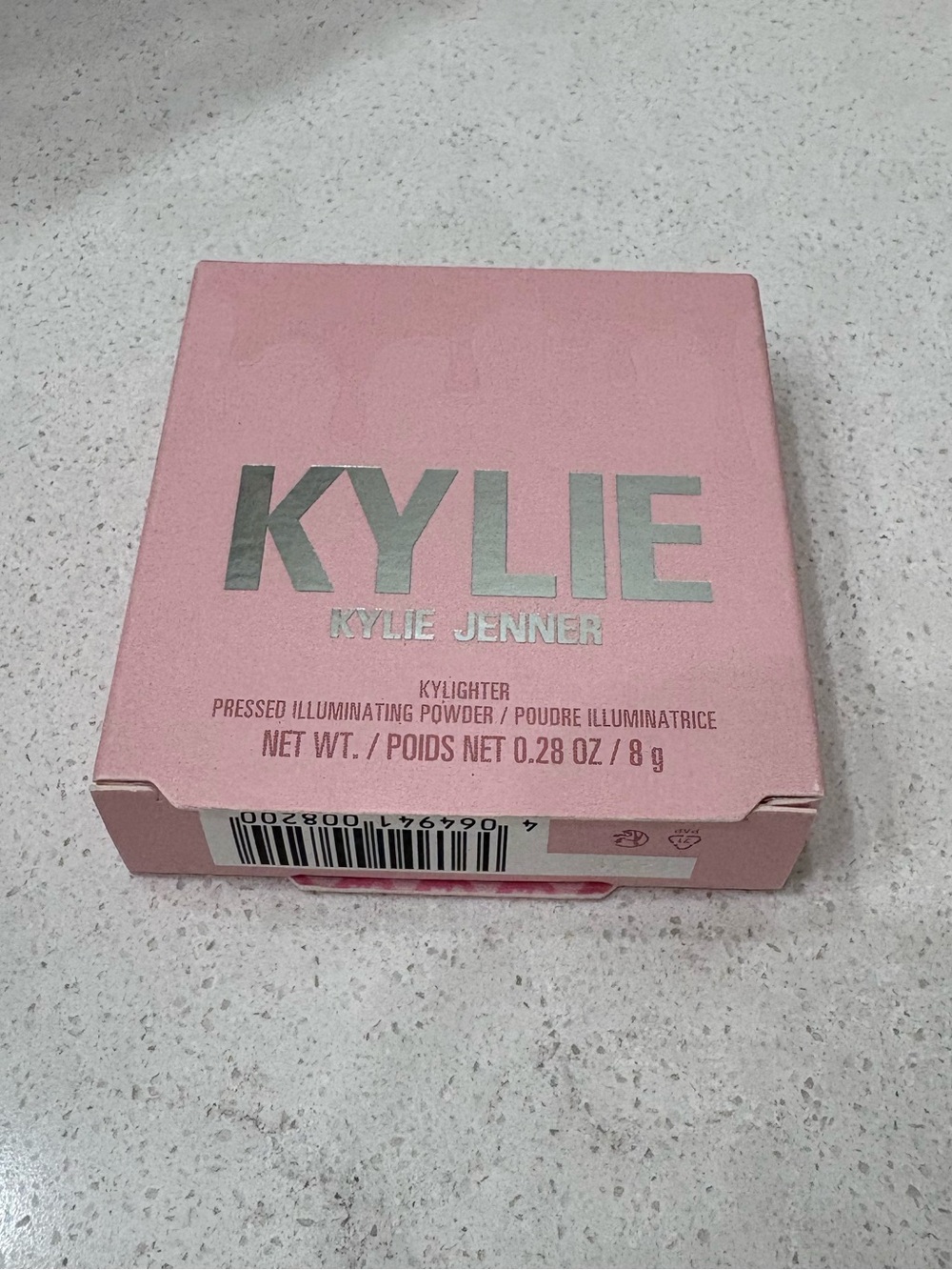 KYLIE COSMETICS kylighter illuminating powder - Picture 8 of 10